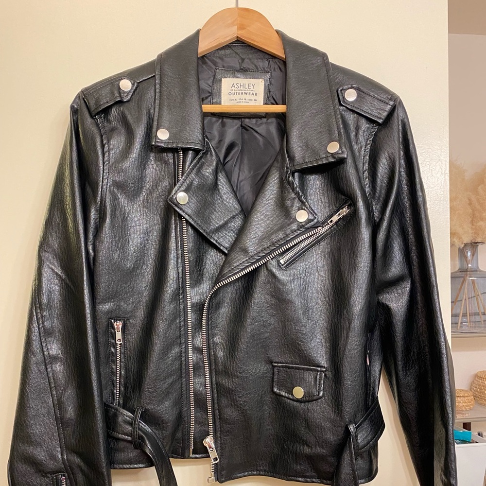 Women's leather jacket